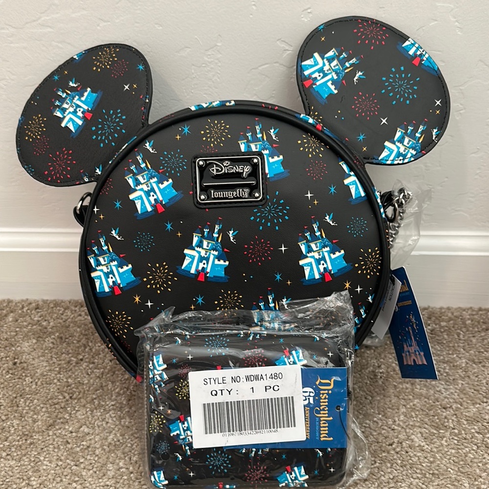 Loungefly Disney65th Anniversary Mickey Mouse Canteen Style Crossbody Bag/Wallet